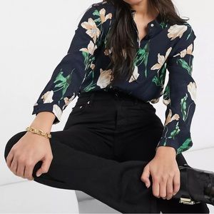 Vero Moda Petite Blouse in Floral Navy Print, US L, EU L